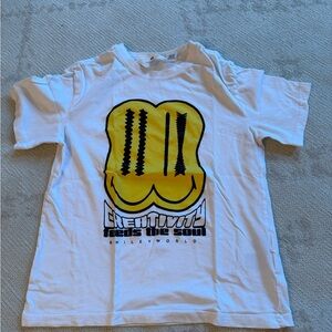 H&M White Tee with Yellow Smiley Graphic